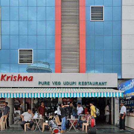 Hotel Shri Krishna Shirdi Buitenkant foto